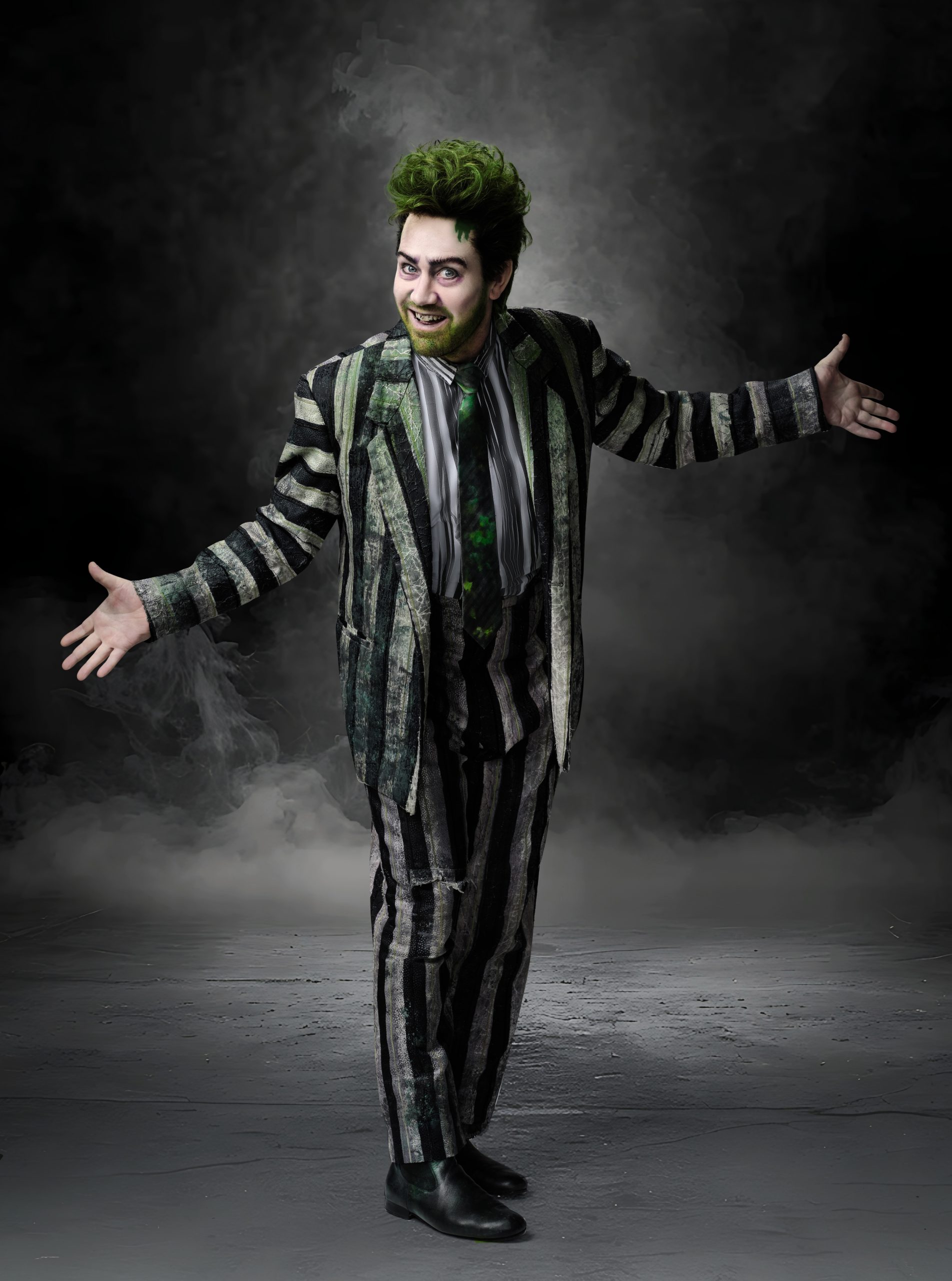 Eddie Perfect as Beetlejuice Photo: Benny Capp